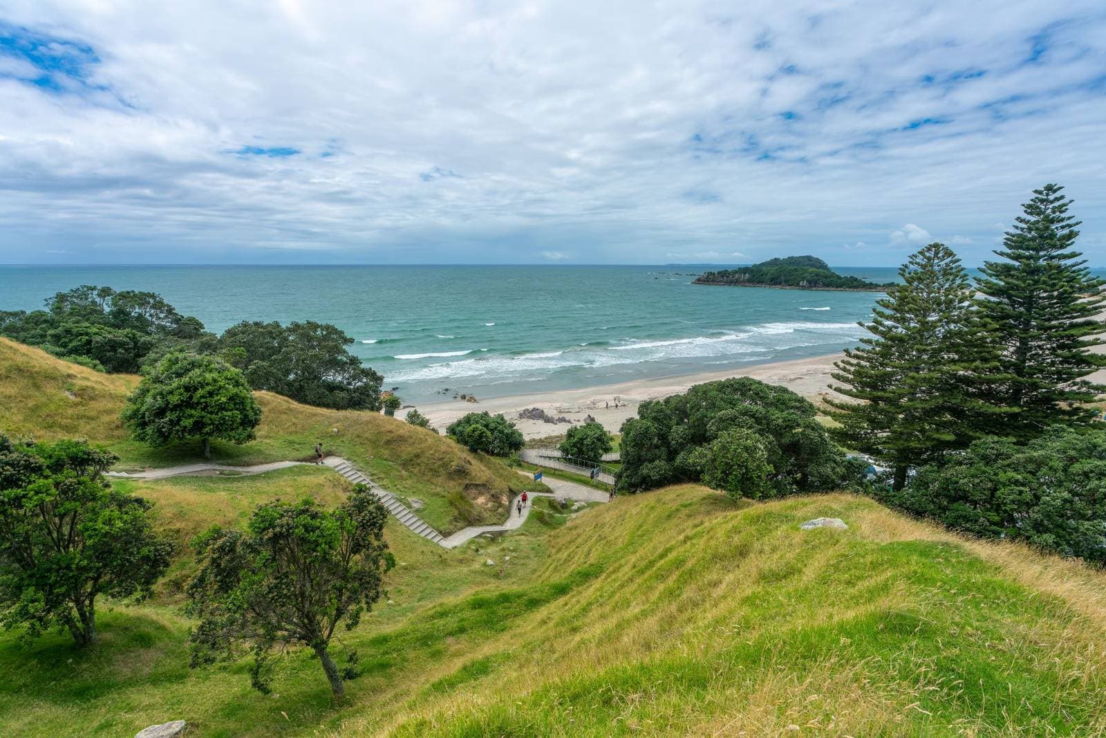 Mount Maunganui beach Bay of Plenty New Zealand, the region where Bay of Plenty businesses are measured in the NZ AI-Findability Index